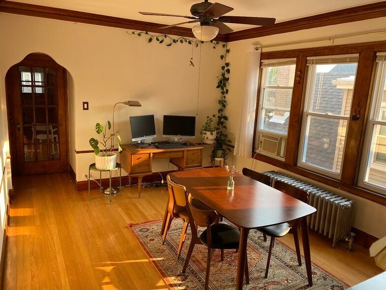 Dining room - - furnished example 2 - 5655 W Ainslie St