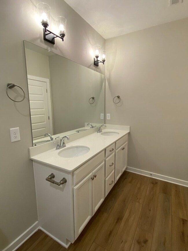 Building Photo - Home for Rent in Thorsby, AL!!! Available to View with 48-hour notice!!!