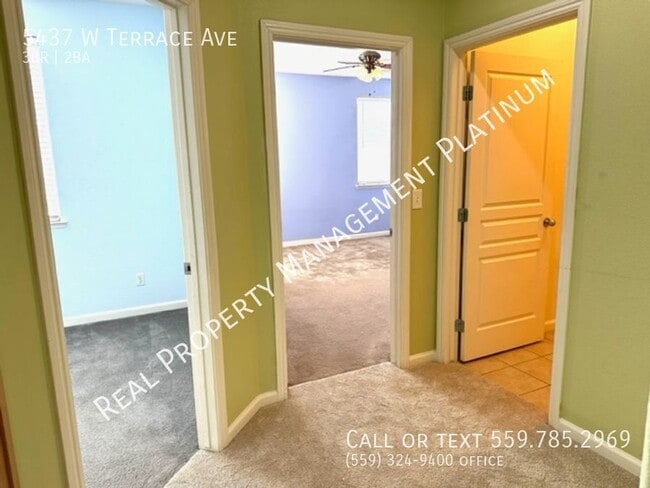 Building Photo - 5437 W Terrace Ave