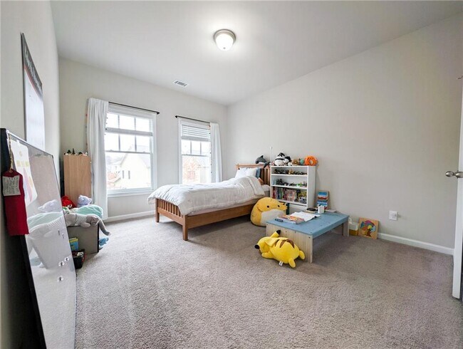 Building Photo - 548 Suwanee Green Blvd