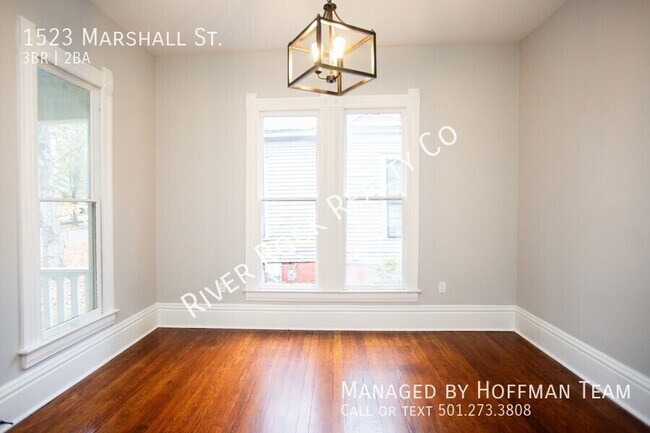 Building Photo - 1523 Marshall St
