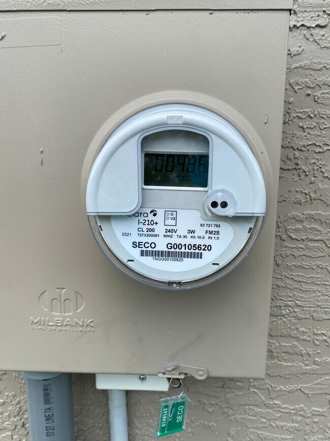 Building Photo - Marion Oaks - Welcome Home