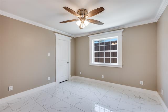 Building Photo - 2403 Vassar Ct