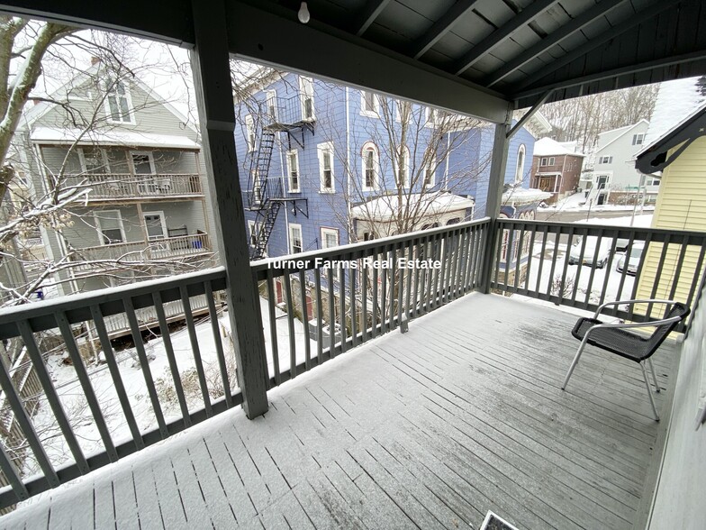 Building Photo - 34 Darling St