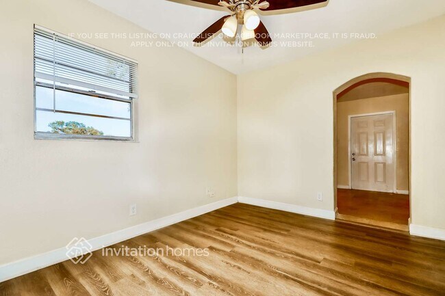 Building Photo - 4850 San Pablo Pl