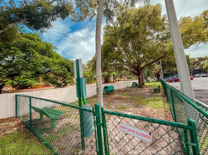 Building Photo - 7917 SW 104th St