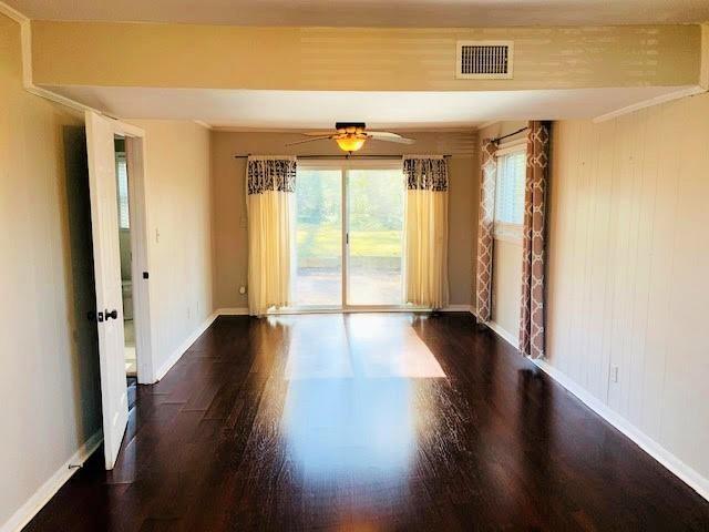 Building Photo - 3467 Pheasant Ct