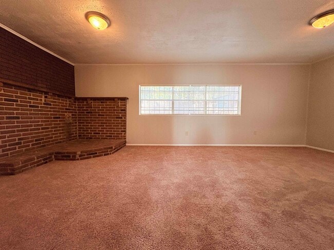 Building Photo - 3109 Garfield St