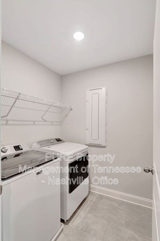 Building Photo - 4519 Skywood Ln