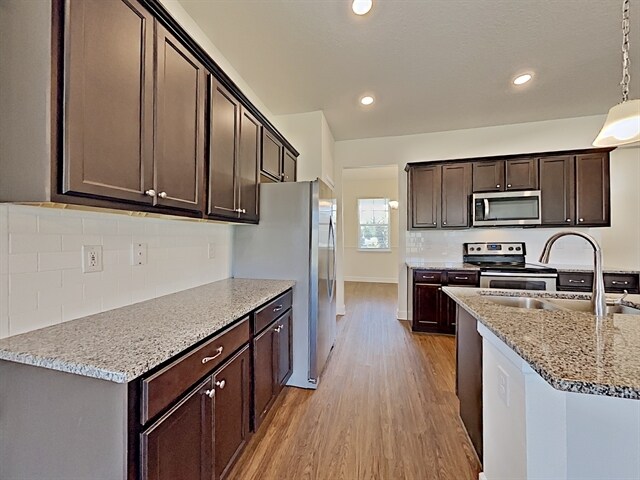 Building Photo - 1324 Celery Ave