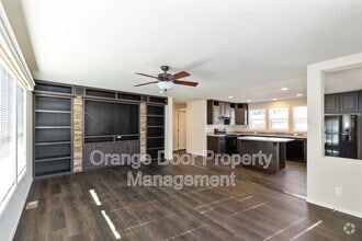 Building Photo - 2106 SE Richmond Ln