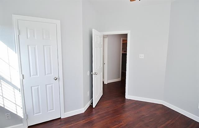 Building Photo - 517 Kingscote Ct