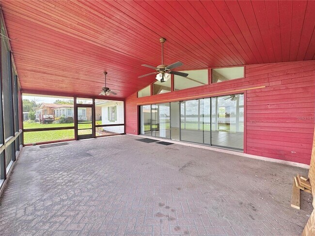 Building Photo - 1002 Biltmore Dr NW