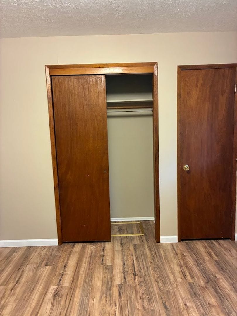 Building Photo - 4122-4130 SE Howe St