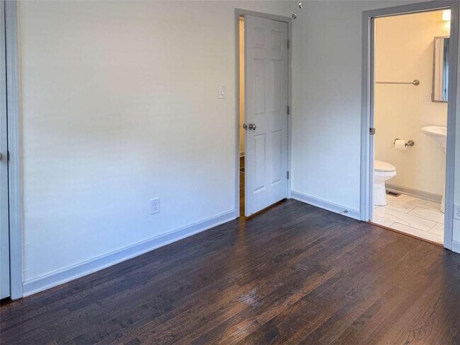 Building Photo - 2093 Verbena St NW