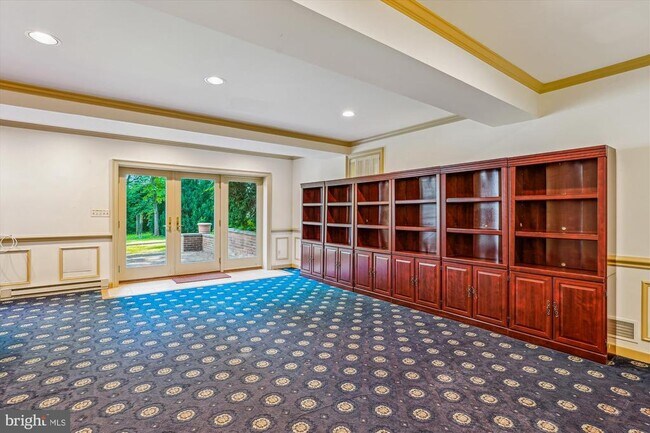 Building Photo - 7804 Lonesome Pine Ln