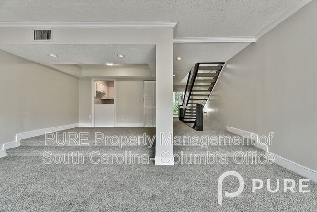 Building Photo - 2068 Watermark Pl