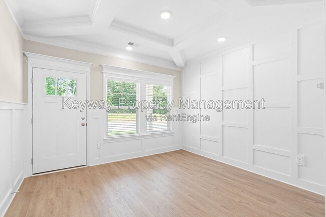 Building Photo - 3199 Venetian Dr