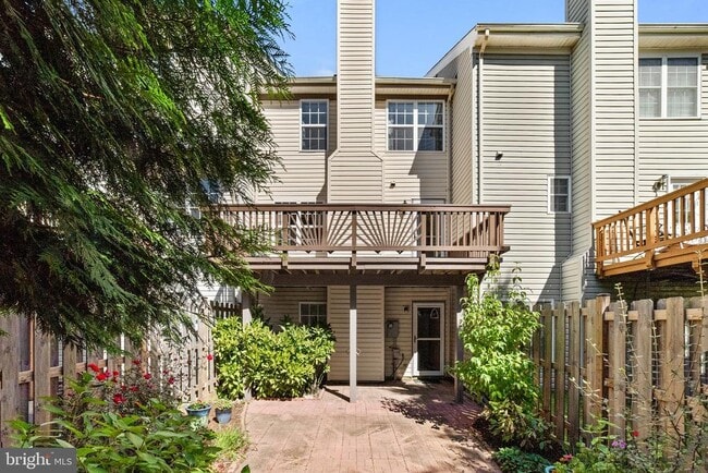 Building Photo - 106 McIlhaney Way