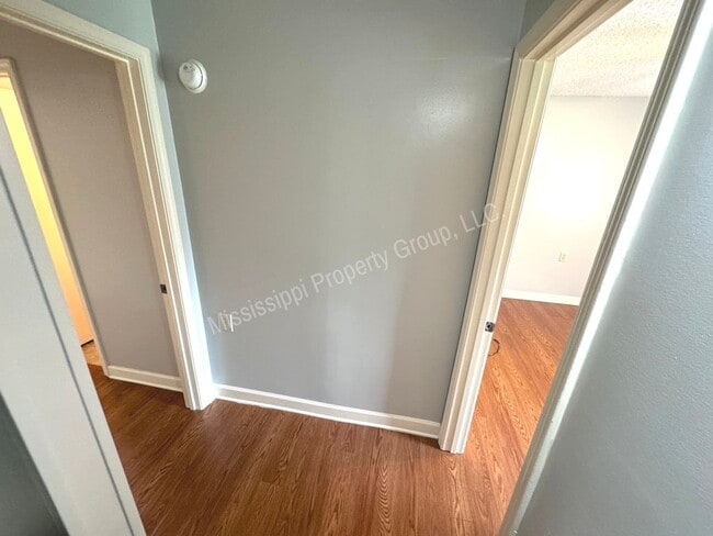 Building Photo - 2BR/2.5BA FOR RENT