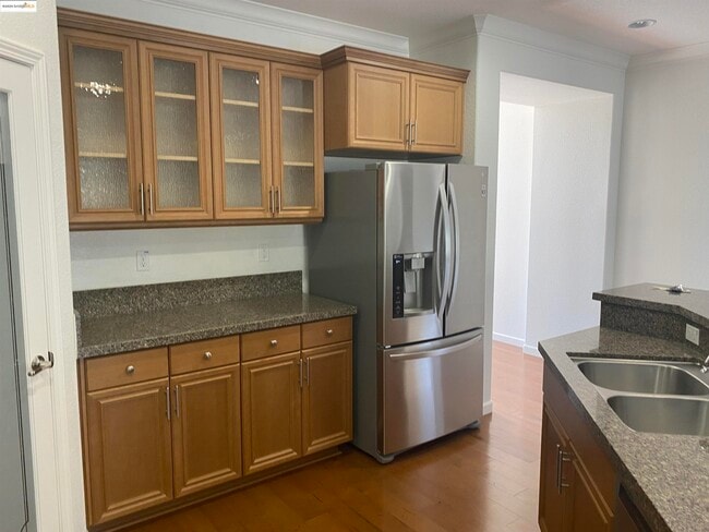 Building Photo - 9821 Key W Way