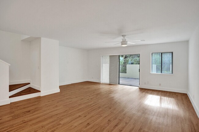 Building Photo - 1330 NW 13th St