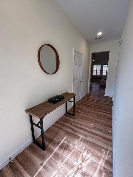 Building Photo - 5235 NW 33rd Pl