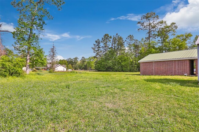 Building Photo - 27311 Kingport Dr
