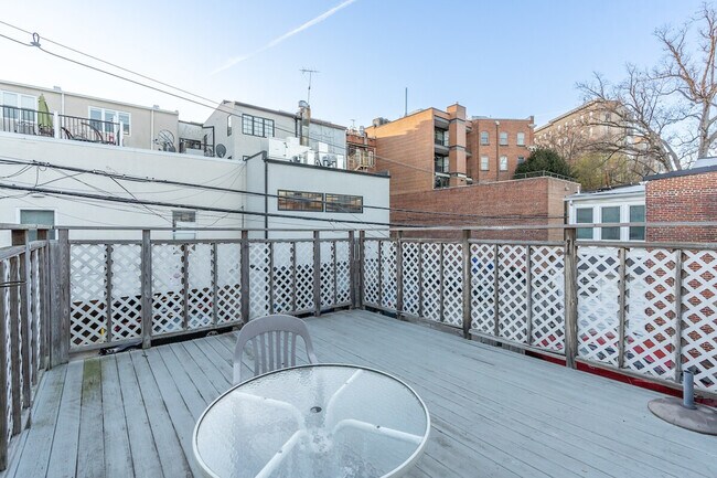 Building Photo - 2616 Connecticut Ave NW