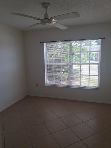 Building Photo - 2933 Stillwell Ct