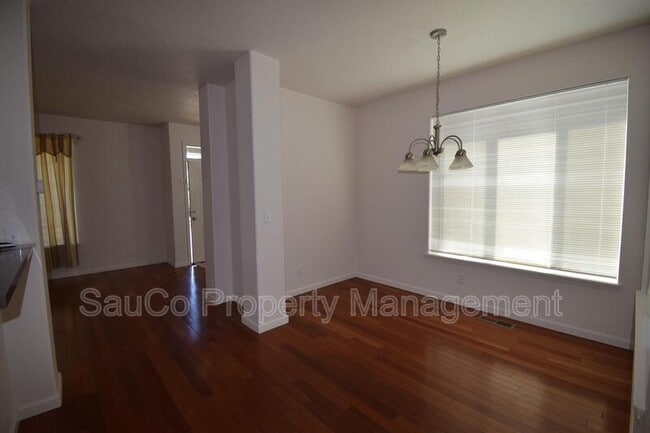 Building Photo - 20789 SW Murphy Ln