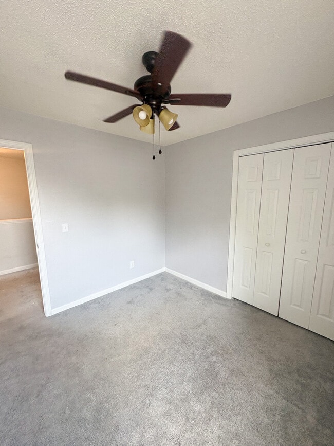 Building Photo - 159 Savannah Hills Dr