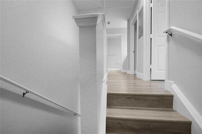 Building Photo - 4007 Venetian Bay Dr