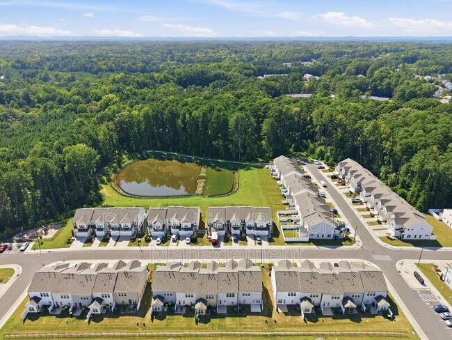 Building Photo - 1615 Glacier Dr