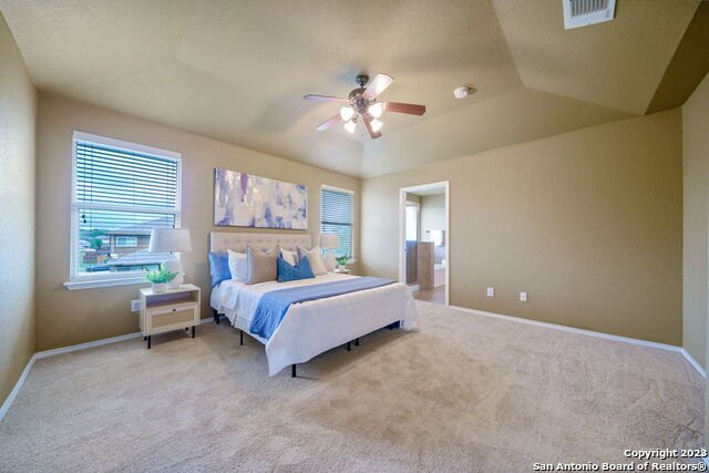 Building Photo - 9902 Meadow Lark