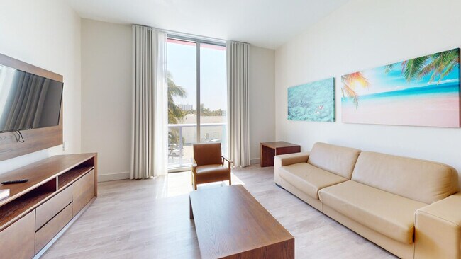 Building Photo - 411 Jimmy Buffett Mem Hwy