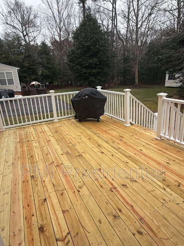 Building Photo - 8008 Moss Gate Ct