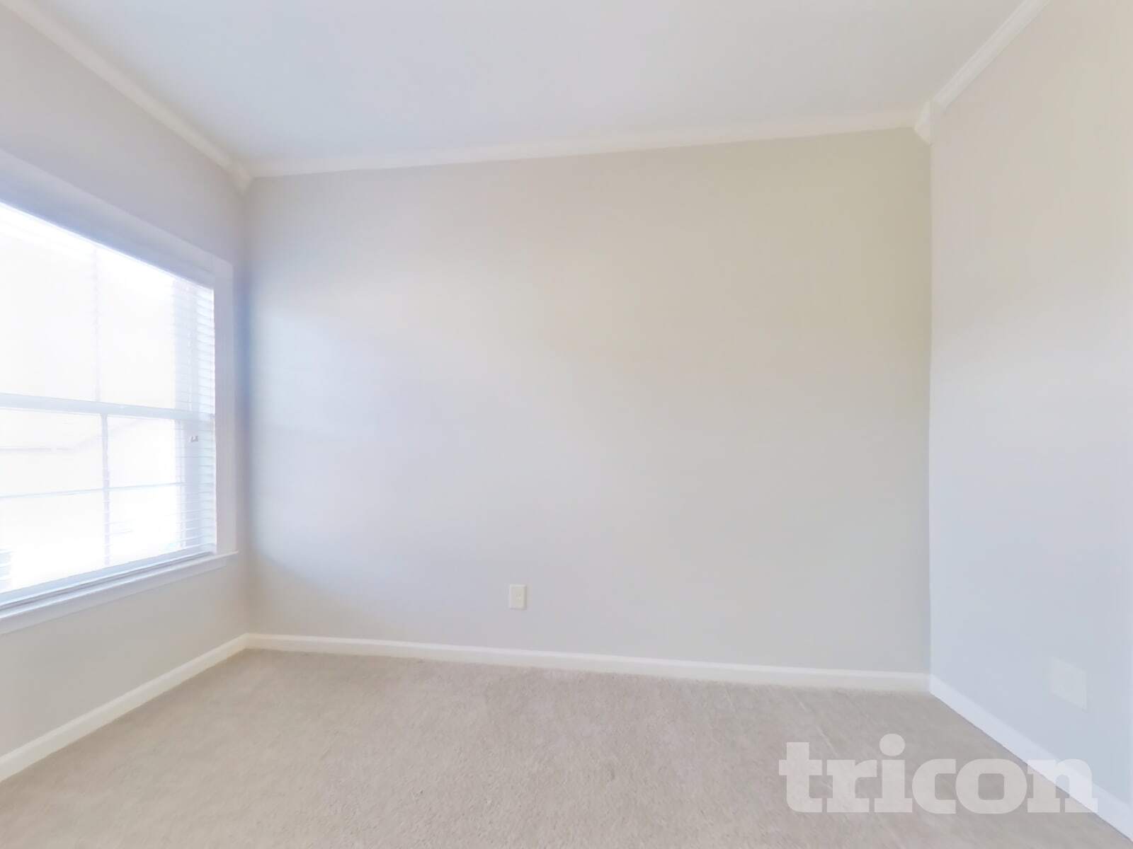 Building Photo - 21 Howard Ave