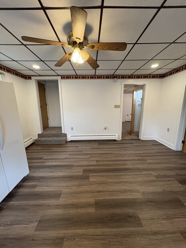 Building Photo - 424 Shakespeare Ave