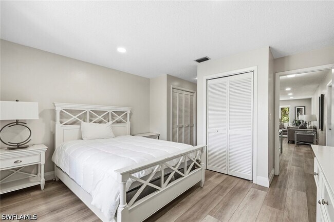 Building Photo - 428 Meadowlark Ln