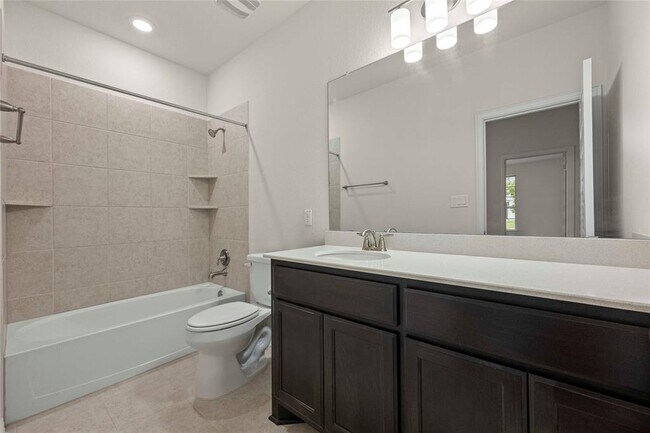 Building Photo - 182 Palmillas Dr