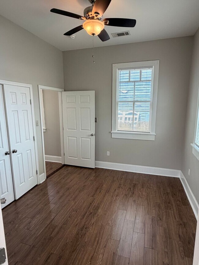 Building Photo - Single Family Home near City Park/Gentilly