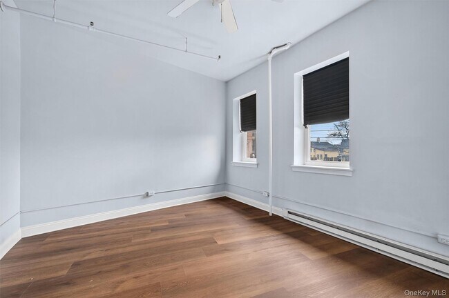 Building Photo - 23 W Main St