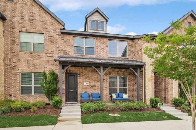 Building Photo - 1213 Casselberry Dr