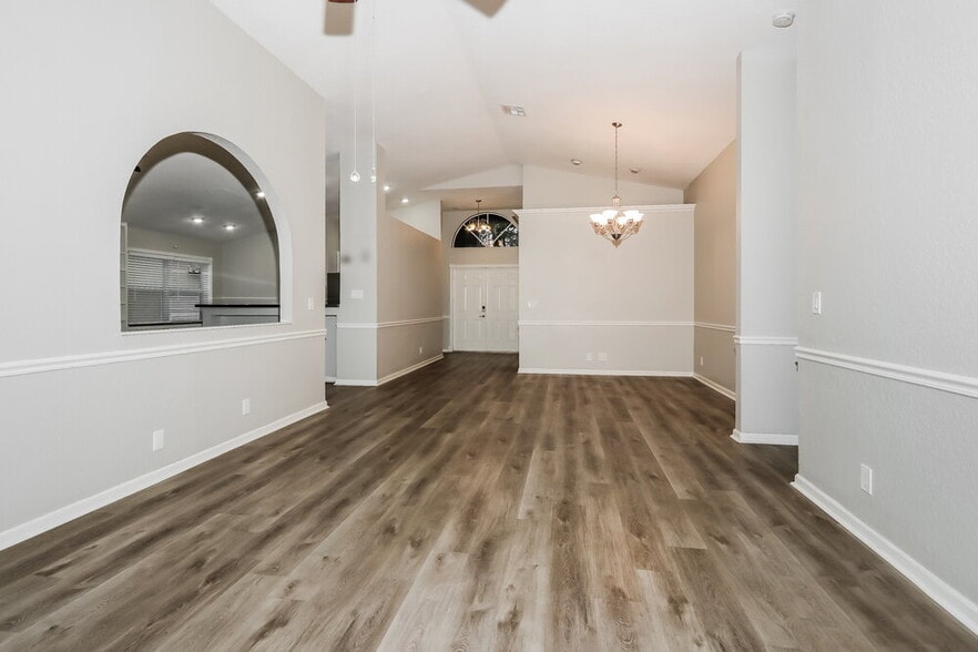 Building Photo - 4075 Sabal Lakes Rd