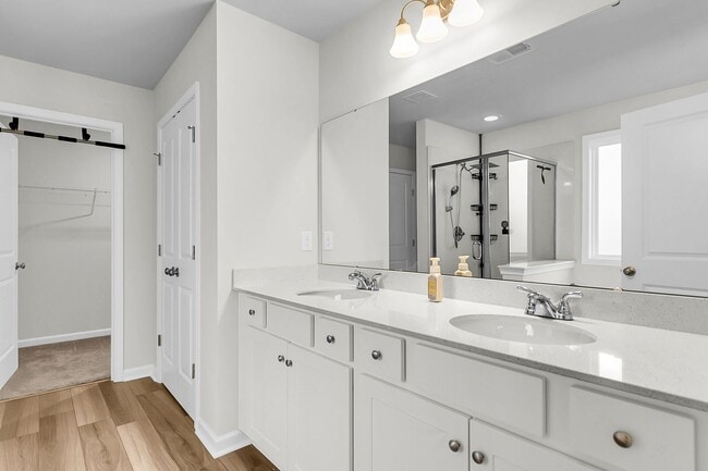 Building Photo - Quiet Comfort Near Cane Bay