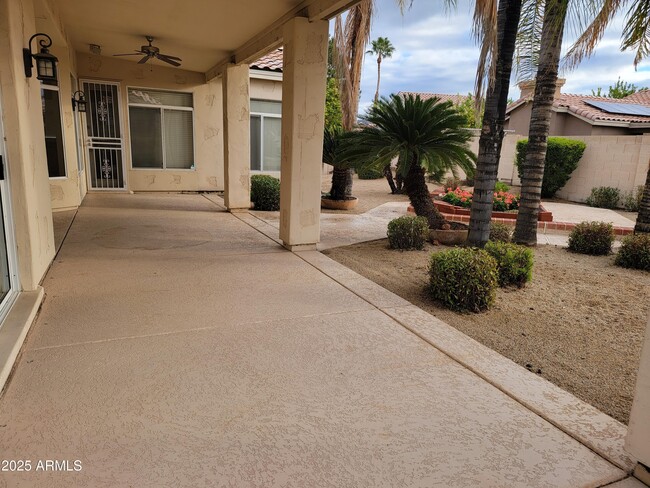 Building Photo - 22373 N 68th Dr