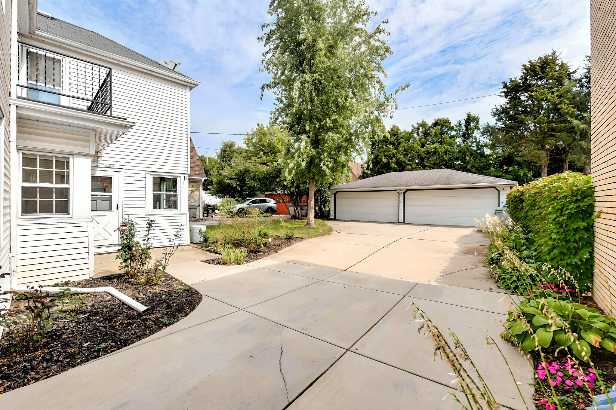 Private 2-car garage for each unit. - 2734 N Avondale Blvd