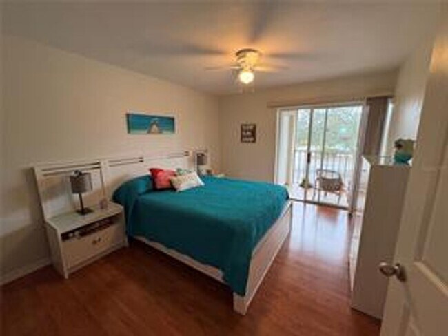 Building Photo - Charming 2BR/2BA Condo in the Heart of Port Charlotte!