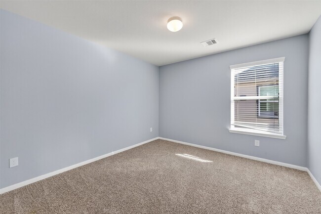 Building Photo - 14618 Twilight Knl Trl